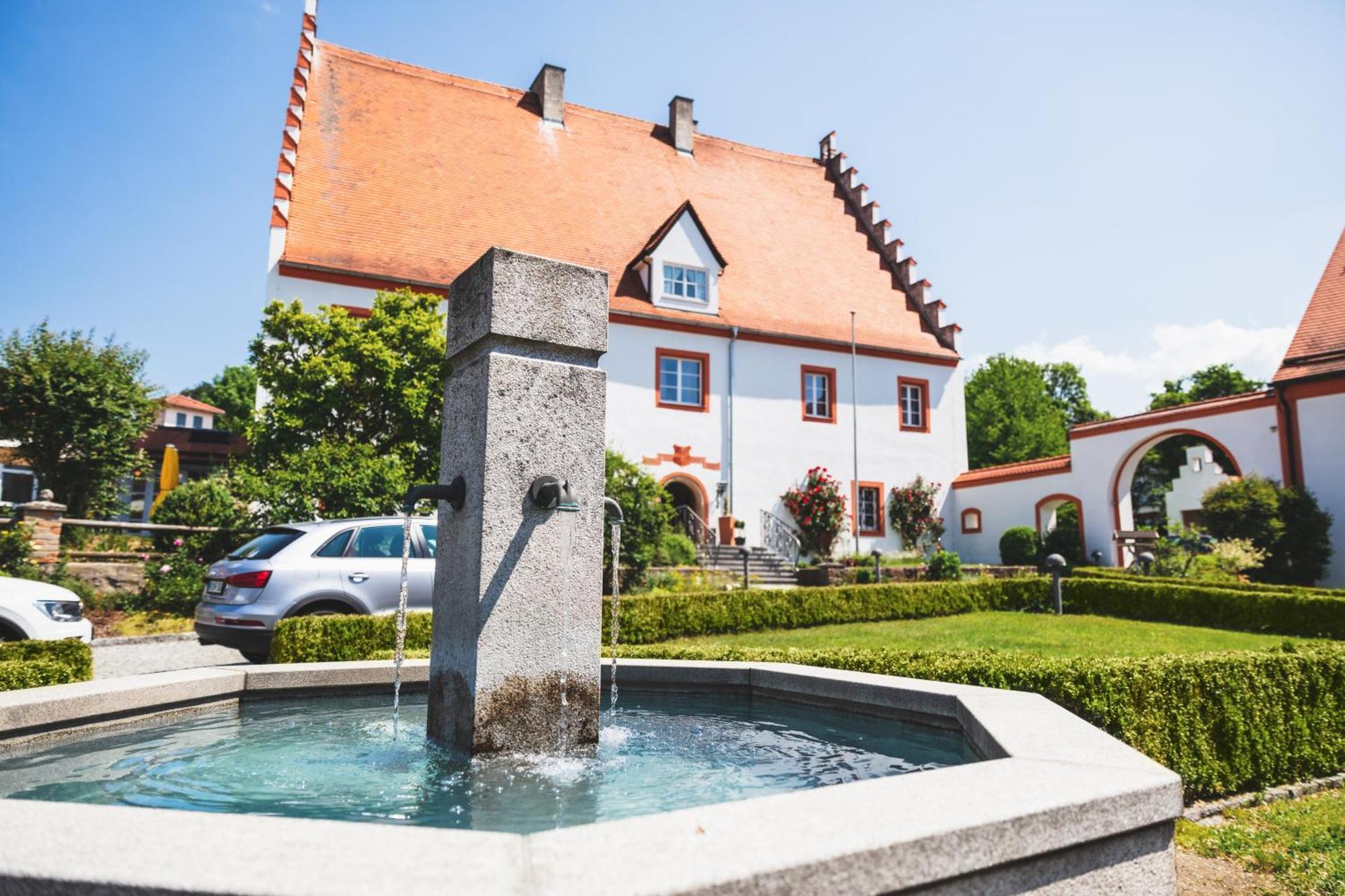 Schlossgasthof Roesch Blaibach Ngoại thất bức ảnh